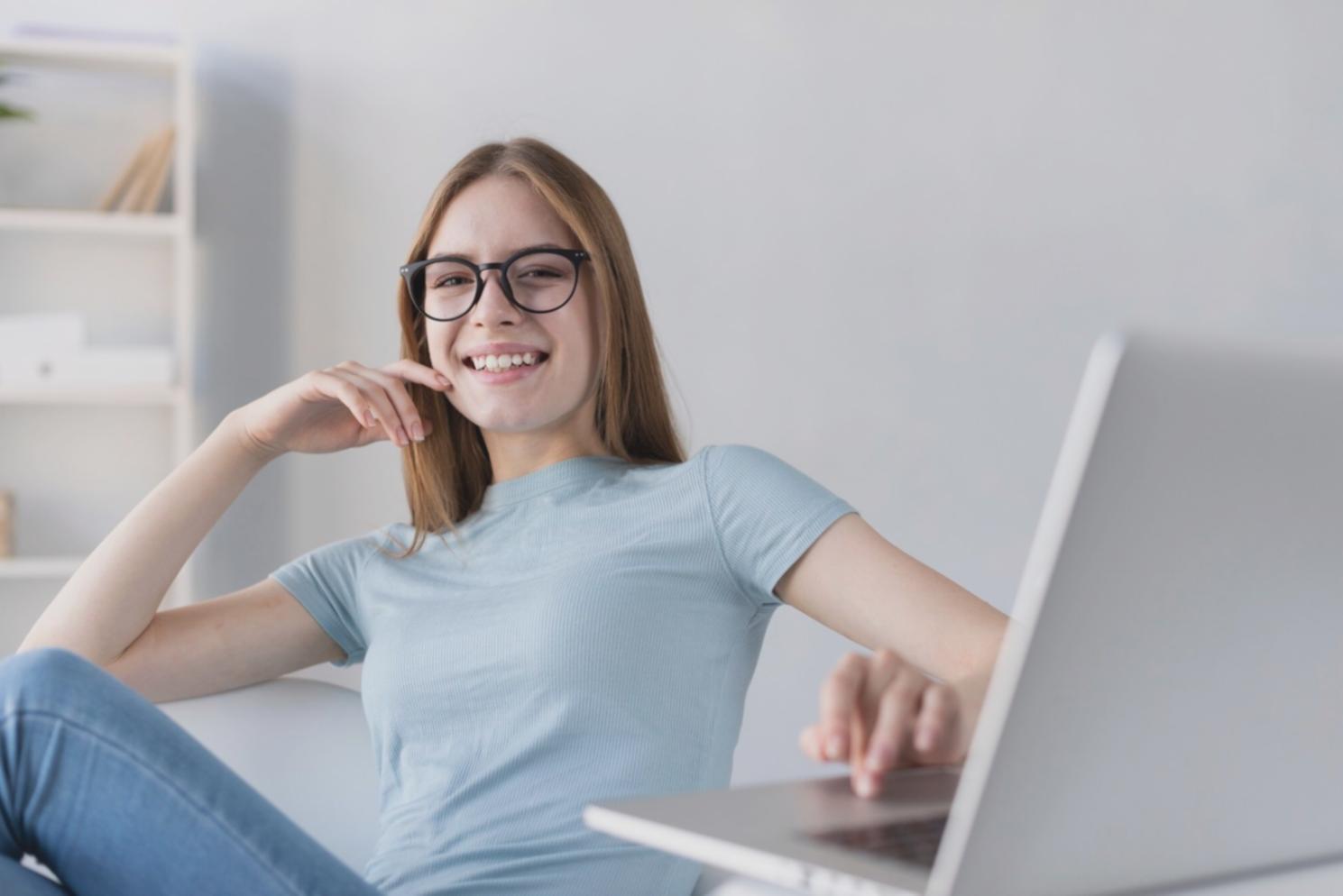 Interactive financial planning session with practical tools and worksheets